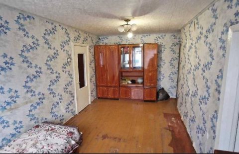 Продається 3-кім квартира На Червоній