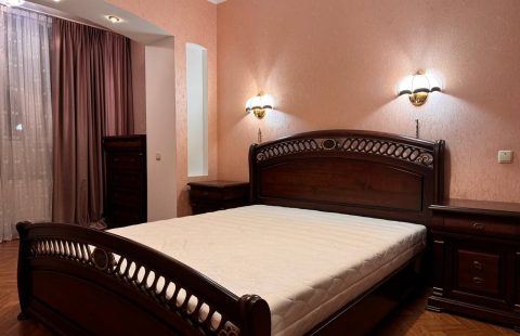 Оренда 4к квартири на Дзержинці з Автономкою