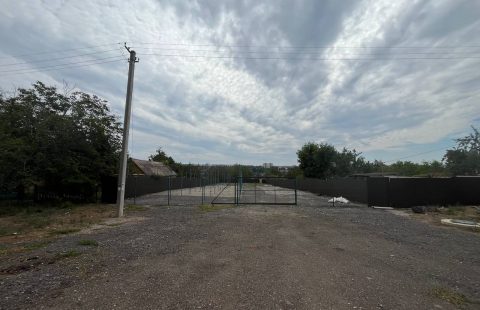 Продаж приватизованої землі (Первомайка)