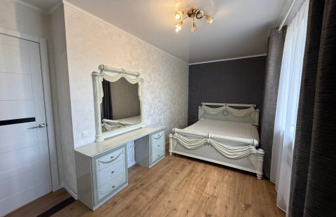 Оренда 2к квартири на пл. Визволення/пр.Поштовий