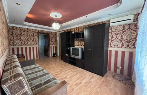 Продаж 2к квартири Балхаська/ пр Миру