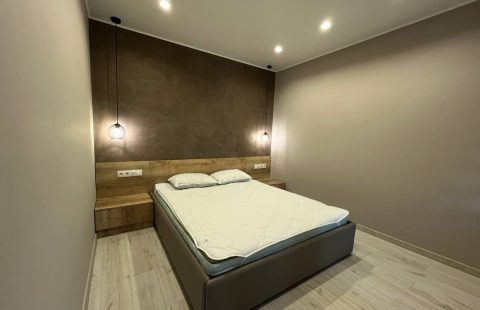 Оренда 2к квартири на 95 кварталі