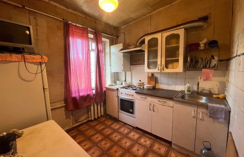 Продаж 2к квартири на Югоці