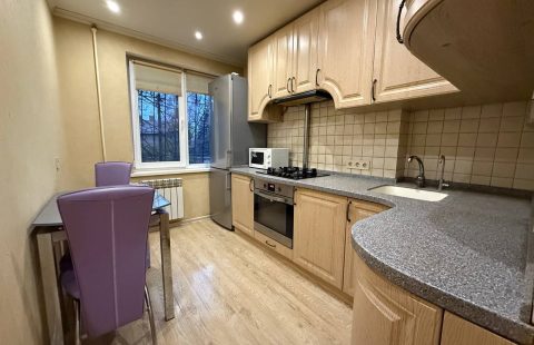 Оренда 3к квартири на 95 кварталі