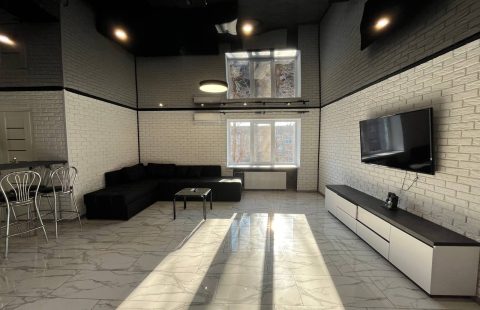 Оренда 2к квартири на 1й дільниці