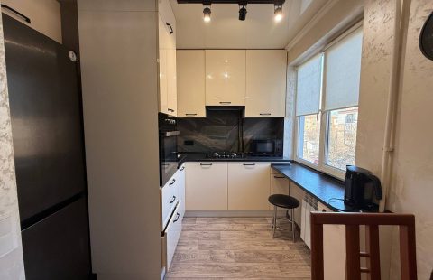 Оренда 2к квартири на 96 кварталі