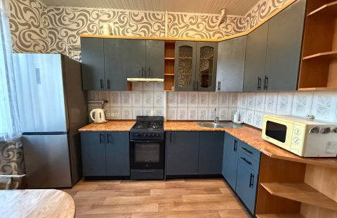 Оренда 2к квартири на 97 кварталі