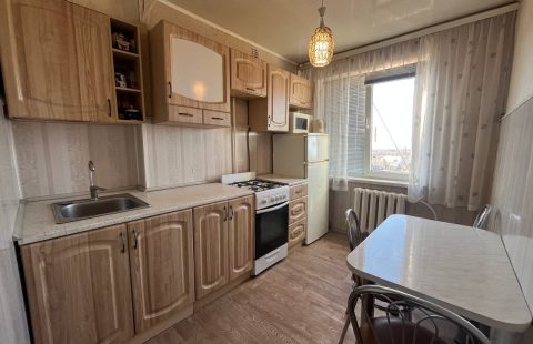 Сімейна 3к квартира 95