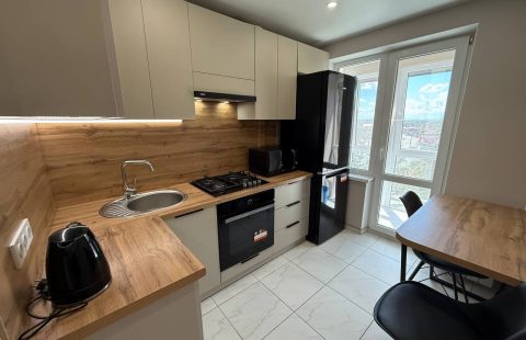 Оренда 2к квартири біля MULTIPLEX та KFC