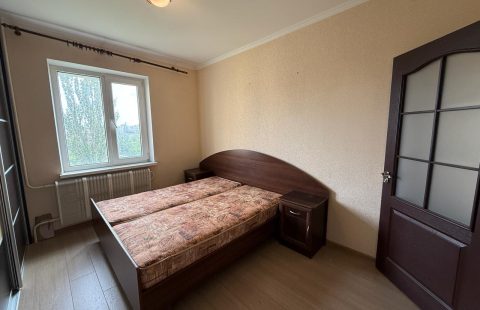 Продаж 2к квартири на 173 кварталі(Співдружності/Ясень)