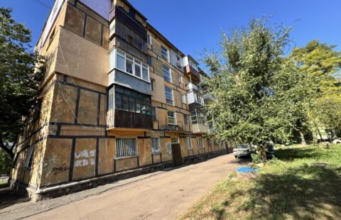 Продаж 2к квартири на Автотехнікумі